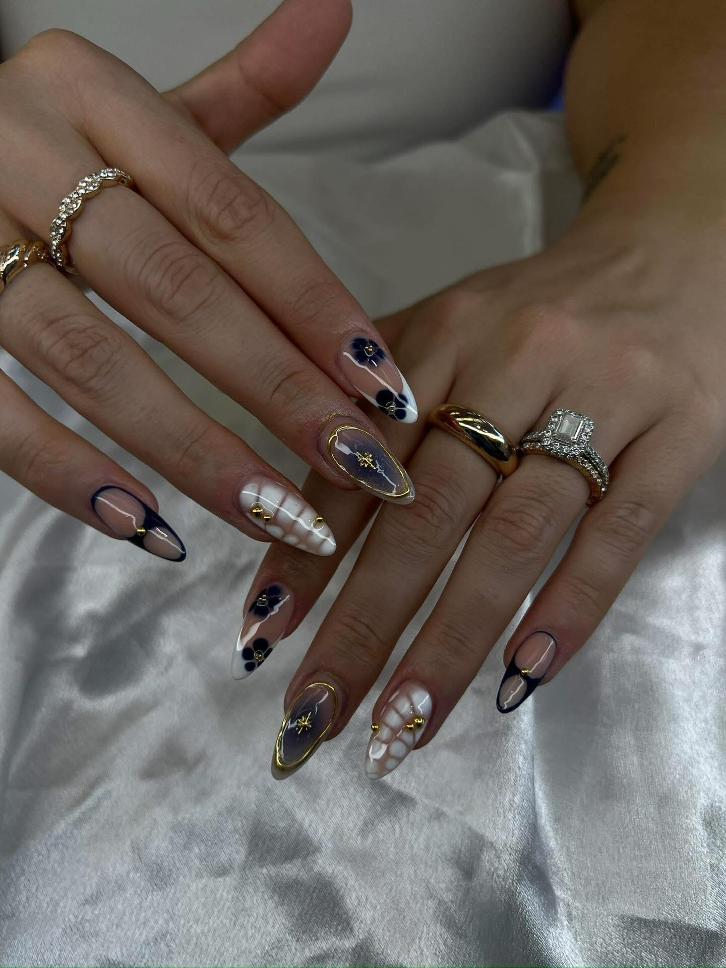 Nail art by YOUNIQUE