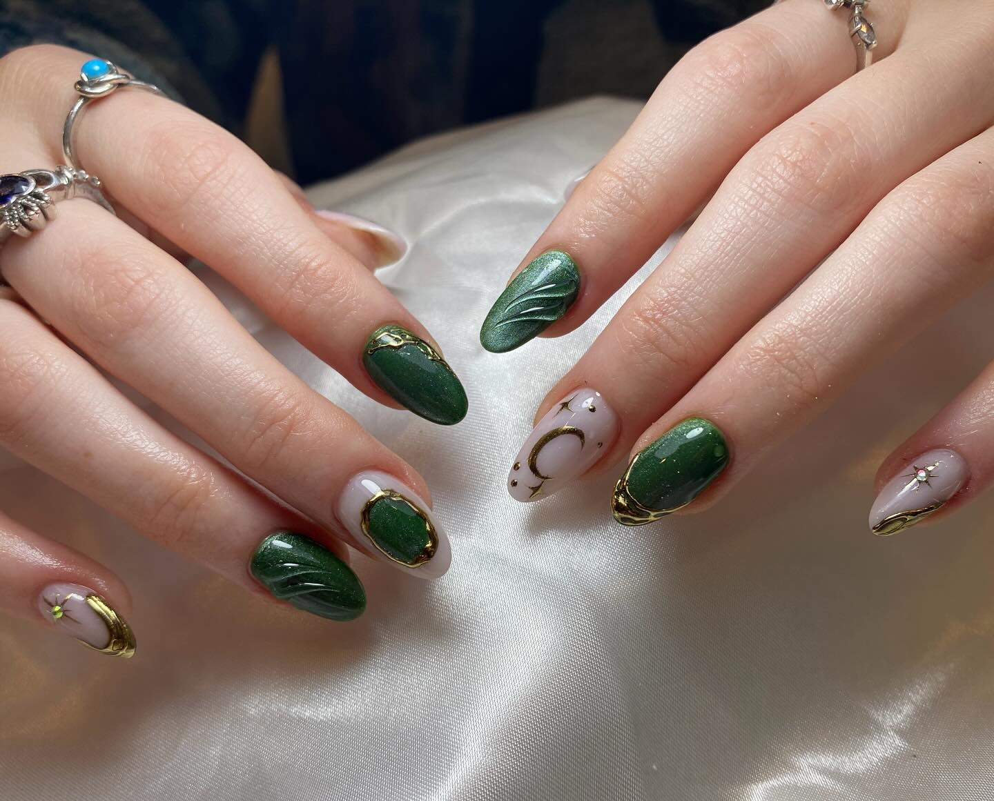 Nail art by YOUNIQUE